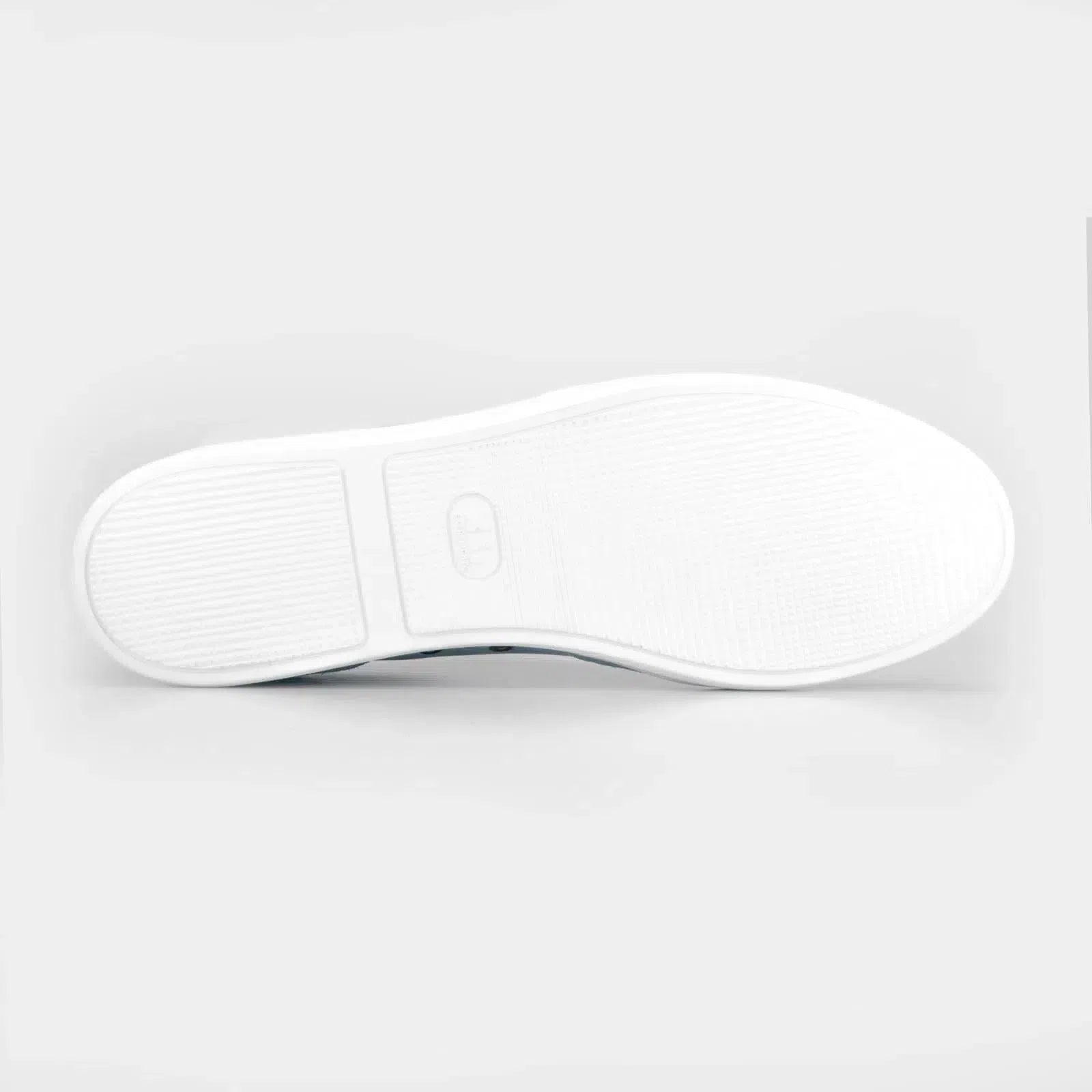 Harrys Of London Ace Nappa Trainer White-Jeans-MALFORD OF LONDON SAVILE ROW MENSWEAR OUTLET