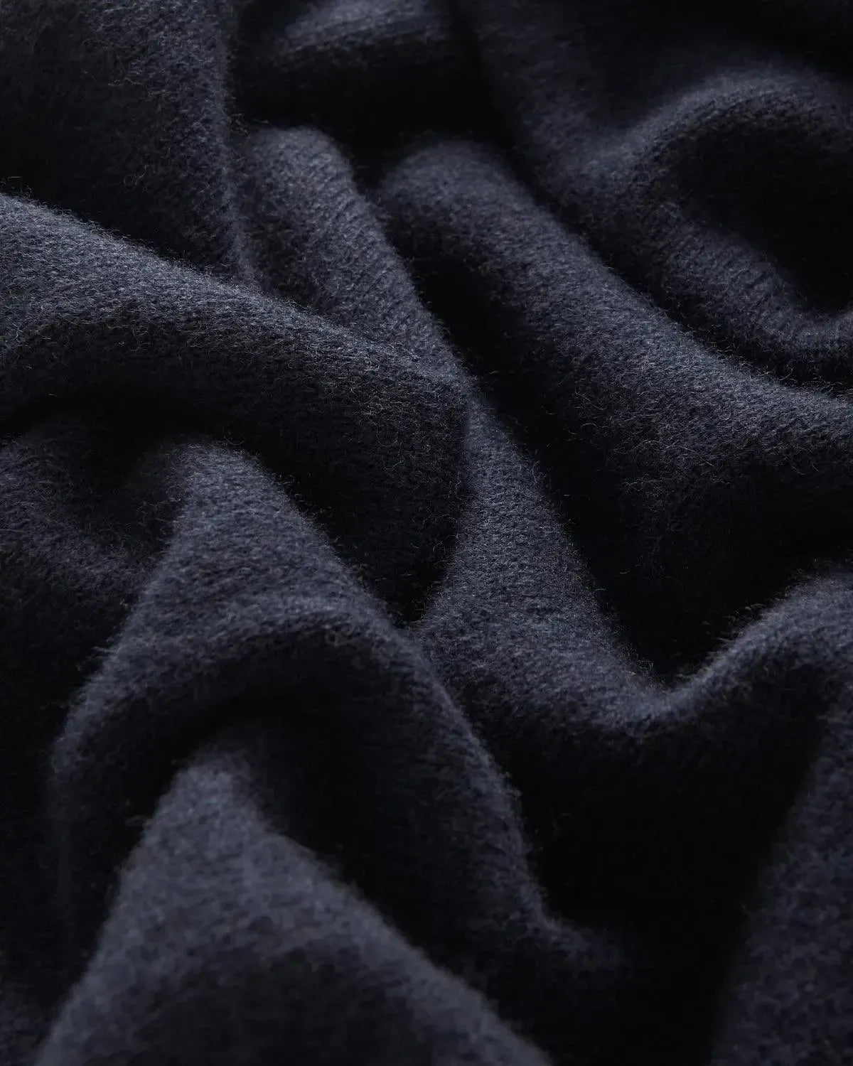 Bernard Weatherill Lambswool Plain Crewneck Navy - Malford_of_London_Tailoring_Archive