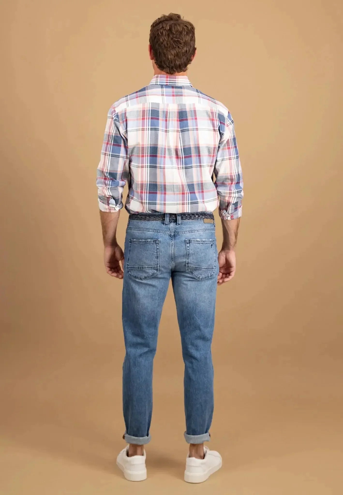 Fynch - Hatton Multicoloured Washed Oxford B.D. Shirt Berry – Tailored Menswear | Malford of London