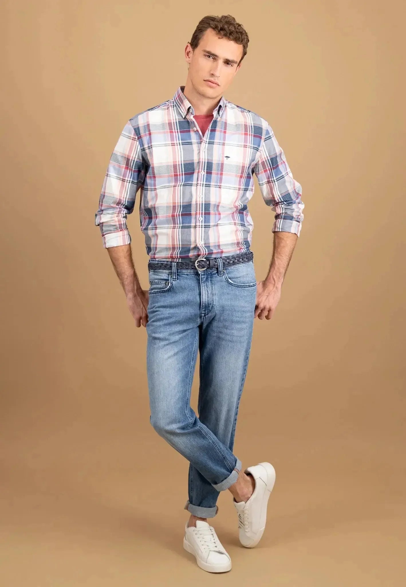 Fynch - Hatton Multicoloured Washed Oxford B.D. Shirt Berry – Tailored Menswear | Malford of London