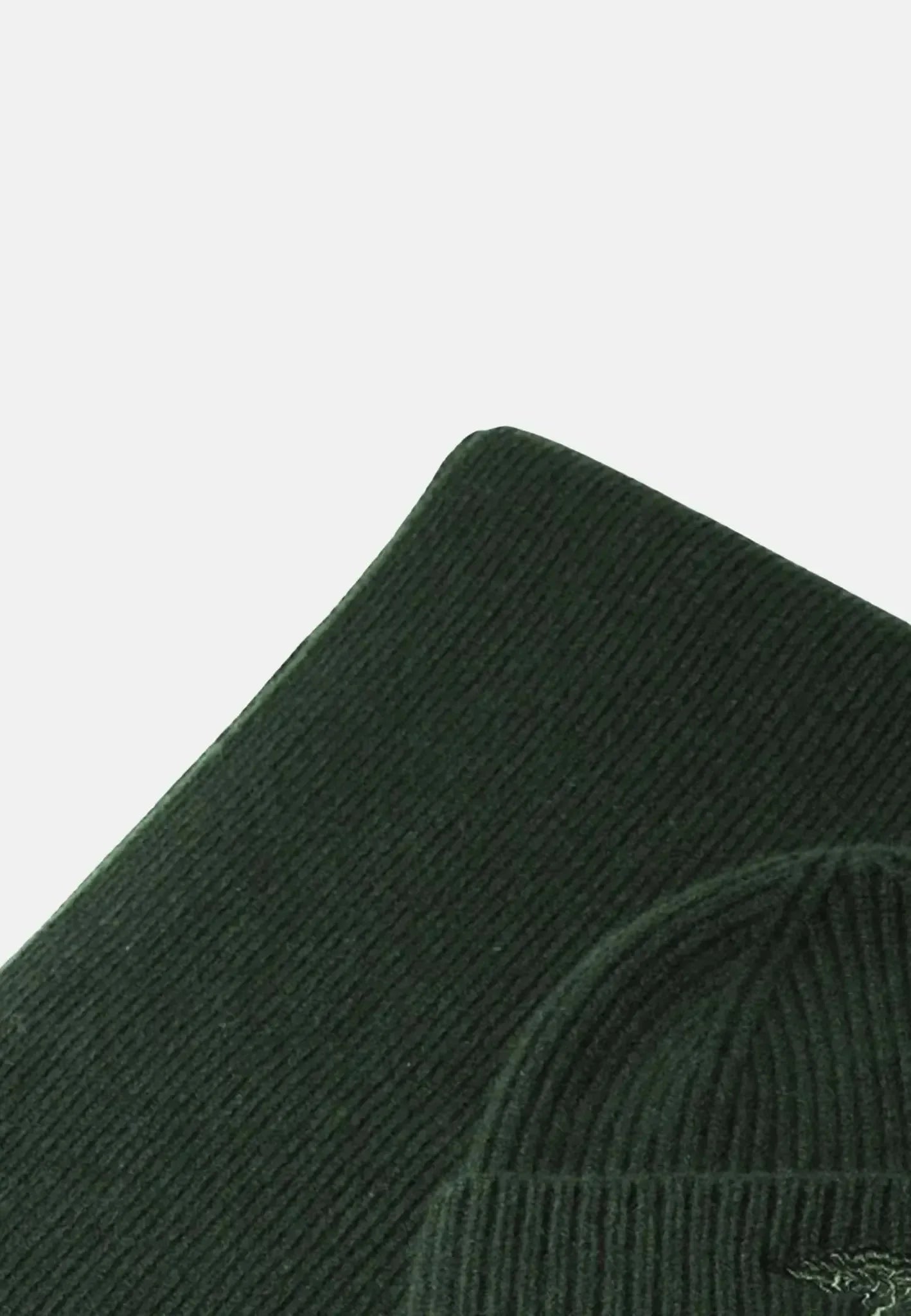 Fynch - Hatton Pure Wool Beanie & Scarf Set Dark Leaf – Tailored Menswear | Malford of London