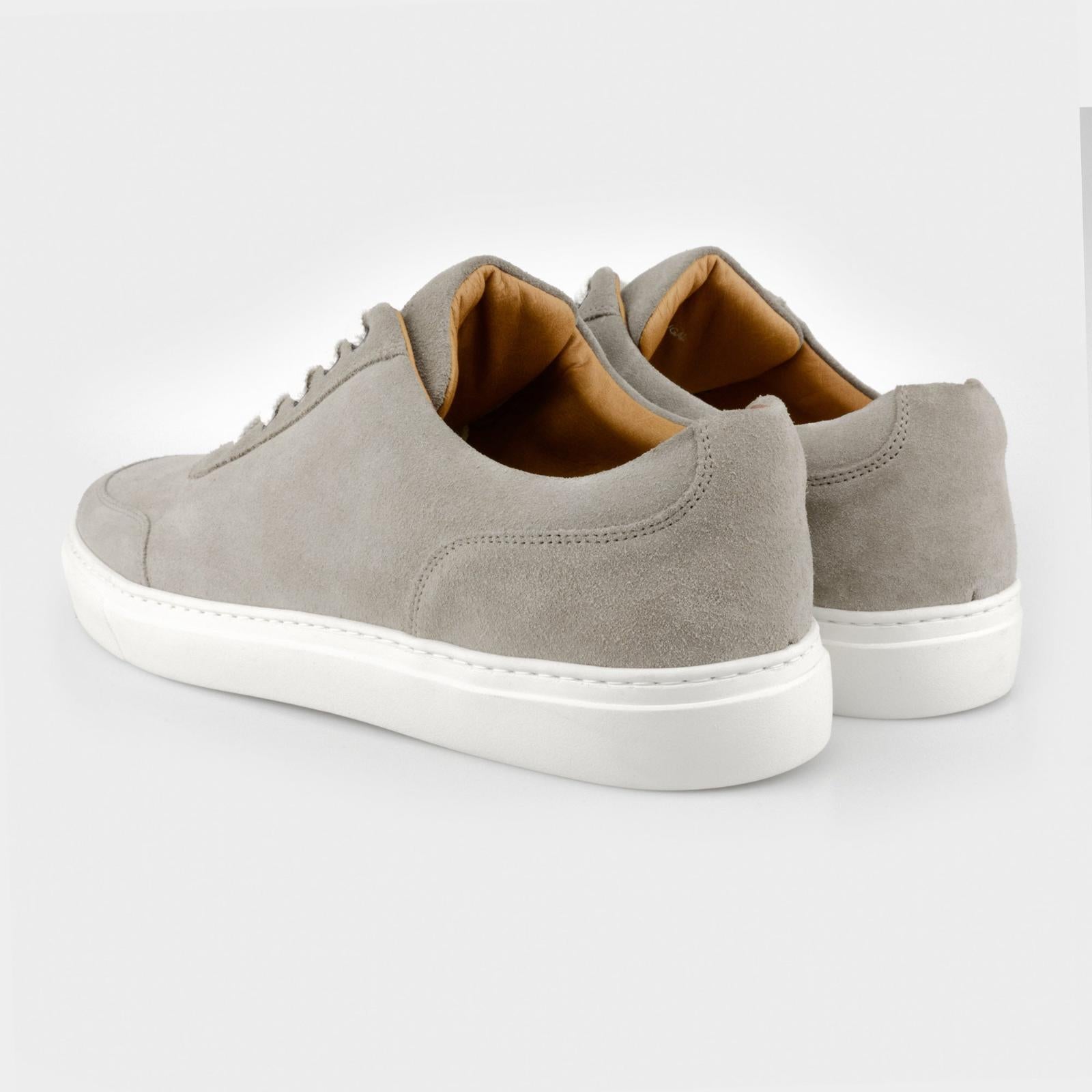 Harrys Of London Nimble Suede Trainer Perla