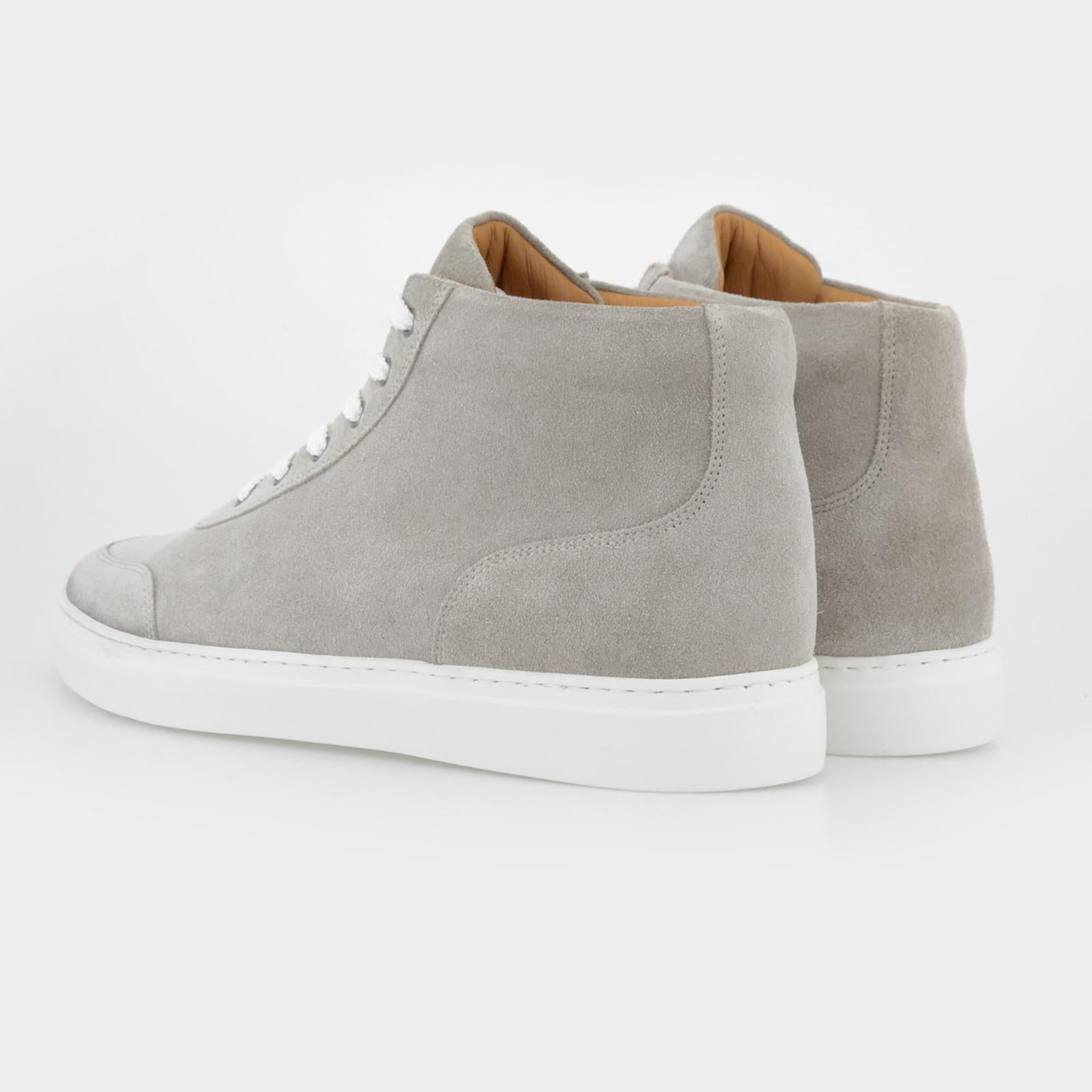 Harrys Of London Nimble high Suede Trainer Perla